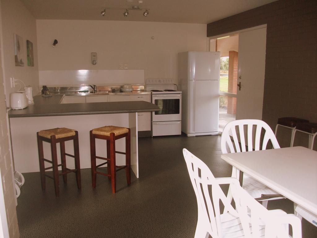 Lavalla Estate Guest House Tuakau Room photo