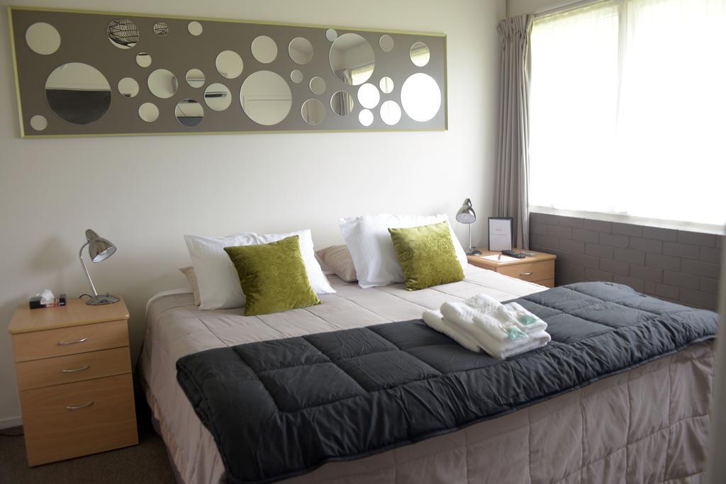 Lavalla Estate Guest House Tuakau Room photo