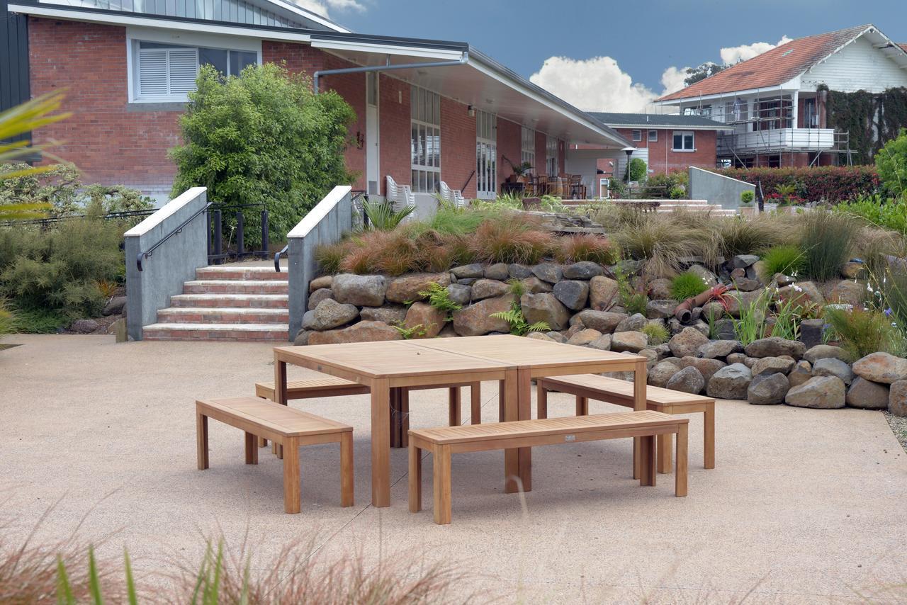 Lavalla Estate Guest House Tuakau Exterior photo